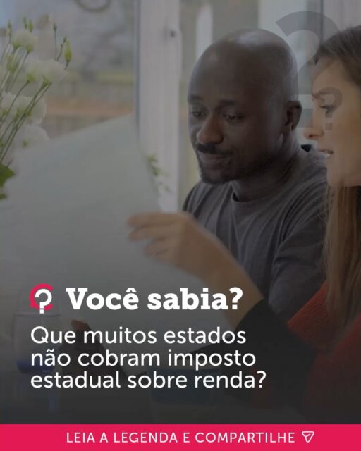 Na Flórida, por exemplo, você não paga imposto estadual sobre salário. Isso significa que seu planejamento financeiro muda completamente dependendo do estado escolhido.
Escolher onde morar nos EUA não é só questão de clima. É estratégia fiscal.
 Se você pudesse escolher qualquer estado, qual seria? Escreve aqui.

#eua #america #vidanoseua #impostos #canalperguntas